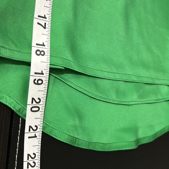 Aritzia Babaton Cowlneck Camisole Green Slinky Japan Fabric Sz XXS NEW - Picture 10 of 12